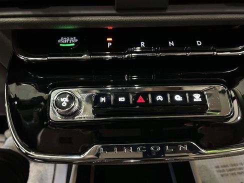 Used 2024 Lincoln Corsair FWD w/ Equipment Group 101A image 25