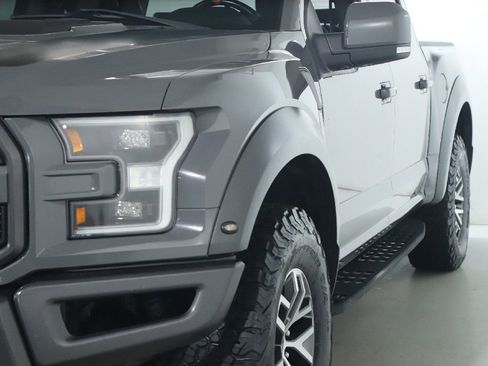 Used 2018 Ford F150 Raptor w/ Equipment Group 802A Luxury AWD/4WD image 5