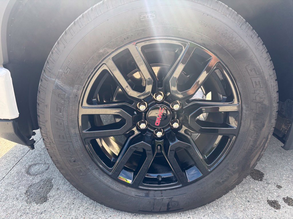 Used 2026 GMC Sierra 1500 Pro w/ Graphite Edition AWD/4WD image 11