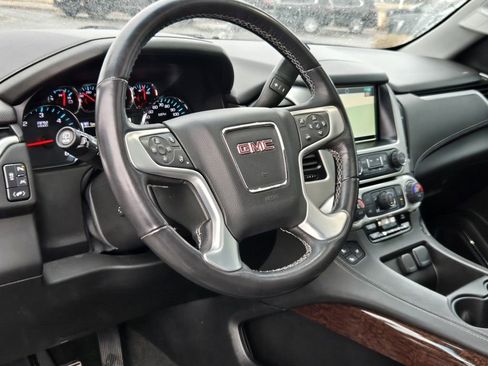Used 2018 GMC Yukon SLT w/ Open Road Package image 8