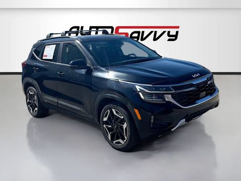 Used 2024 Kia Seltos SX AWD/4WD image 1