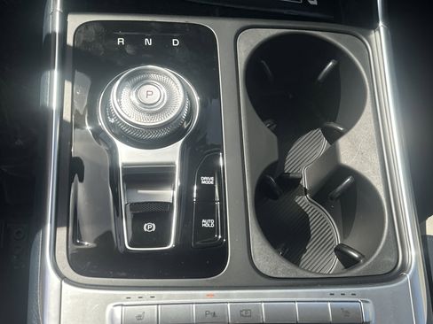 New 2026 Kia Carnival EX FWD image 17