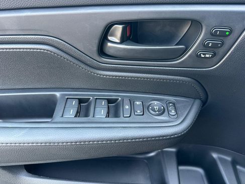 New 2026 Honda Odyssey EX-L image 10