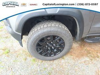 Used 2024 Chevrolet Colorado Trail Boss w/ Technology Package AWD/4WD video 1