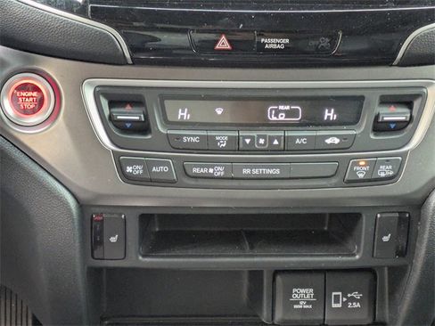 Used 2023 Honda Passport EX-L image 16