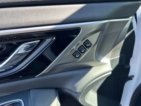 Used 2020 Subaru Outback Limited w/ Popular Package #2 image 14