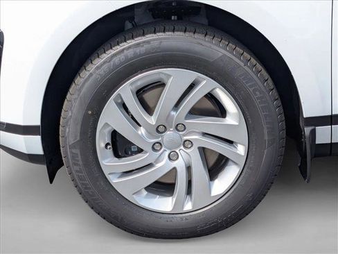 New 2026 Land Rover Range Rover Evoque S AWD/4WD image 10