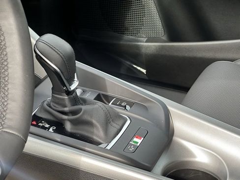 New 2025 Alfa Romeo Tonale w/ Premium Package image 13