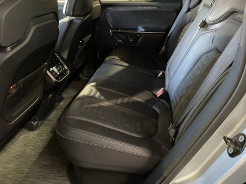 Used 2022 Rivian R1T Adventure image 12