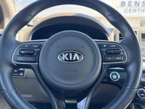 Used 2019 Kia Sportage EX w/ EX Technology Package FWD image 19