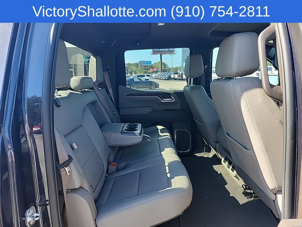Used 2025 GMC Sierra 1500 SLT AWD/4WD image 45