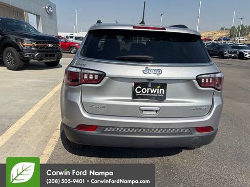 Used 2020 Jeep Compass Sport AWD/4WD image 8