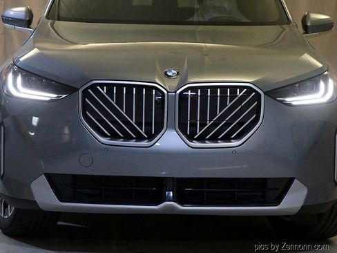 Used 2025 BMW X3 xDrive30i image 6