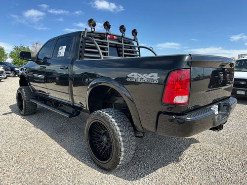 Used 2017 RAM 2500 Big Horn w/ Sport Appearance Group AWD/4WD image 7