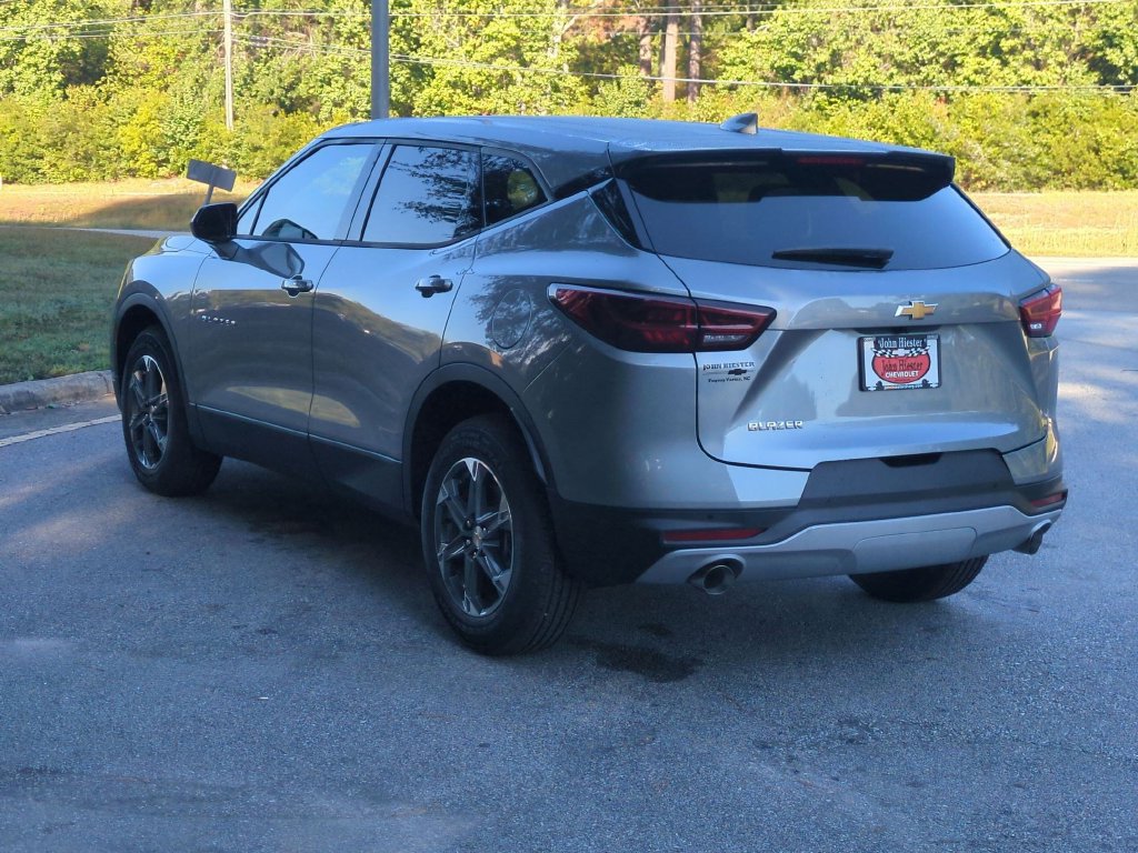 New 2026 Chevrolet Blazer LT FWD image 7