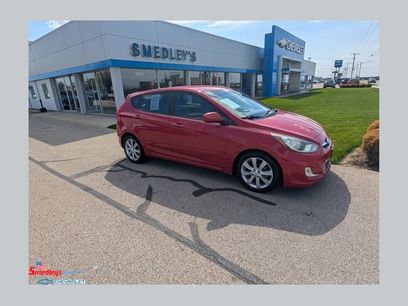 Used 2012 Hyundai Accent SE