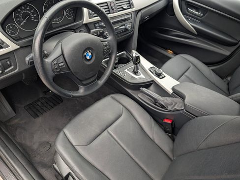 Used 2013 BMW 320i xDrive Sedan image 11