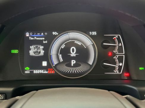 Used 2025 Lexus ES 300h w/ Premium Package FWD image 28