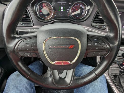 Used 2018 Dodge Challenger SXT image 16