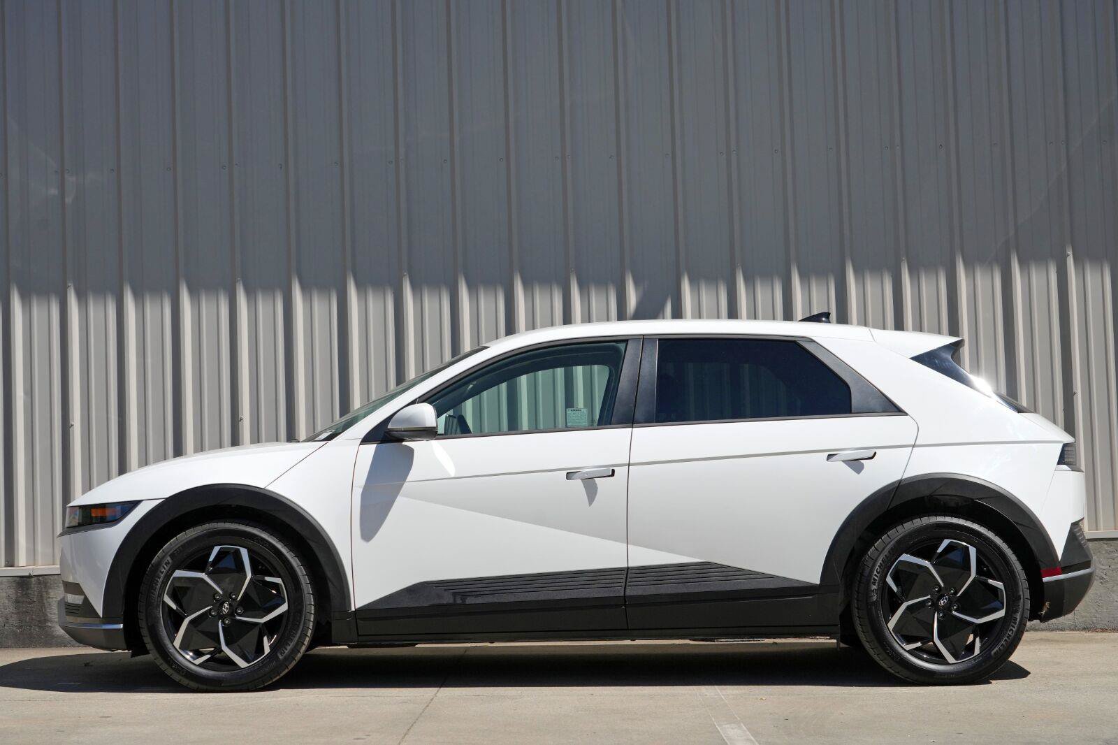 Used 2024 Hyundai Ioniq 5 SEL RWD image 9