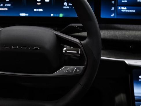 Used 2024 Lucid Air Touring image 20