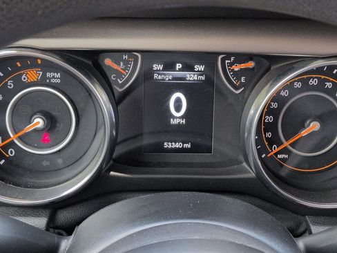 Used 2020 Jeep Wrangler Sport AWD/4WD image 14