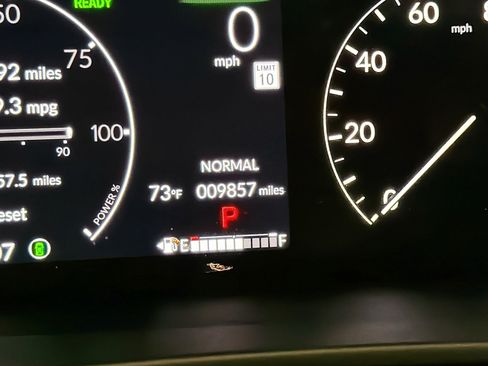 Used 2025 Honda CR-V Sport image 8