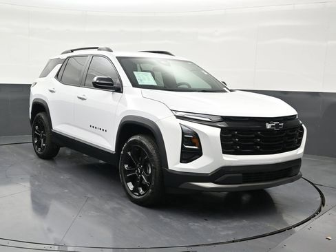 Used 2026 Chevrolet Equinox LT w/ Midnight Edition image 8