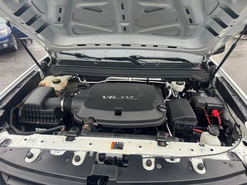 Used 2020 Chevrolet Colorado W/T w/ WT Convenience Package image 17