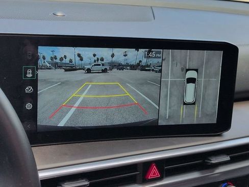 Used 2025 Kia Sorento SX FWD image 21