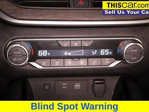 Used 2023 Nissan Altima 2.5 SL image 16