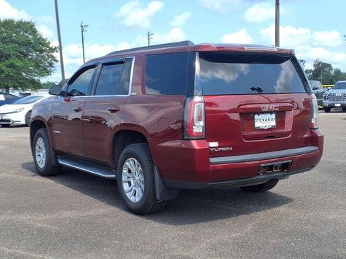 Used 2018 GMC Yukon SLT w/ Open Road Package image 5