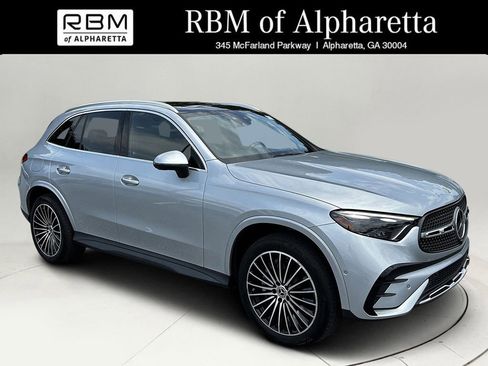 Certified 2024 Mercedes-Benz GLC 300 image 1