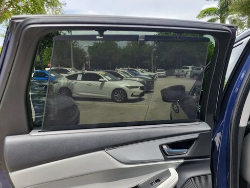 Used 2022 Acura MDX FWD w/ Technology Package image 13