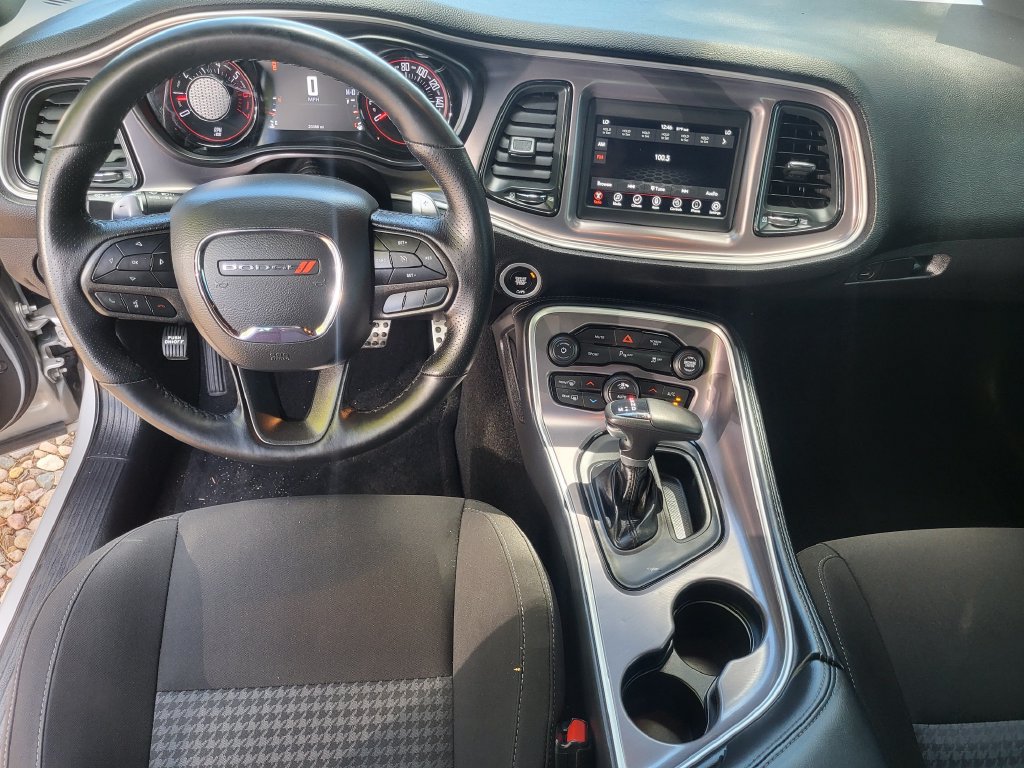 Used 2022 Dodge Challenger R/T w/ Blacktop Package RWD image 28