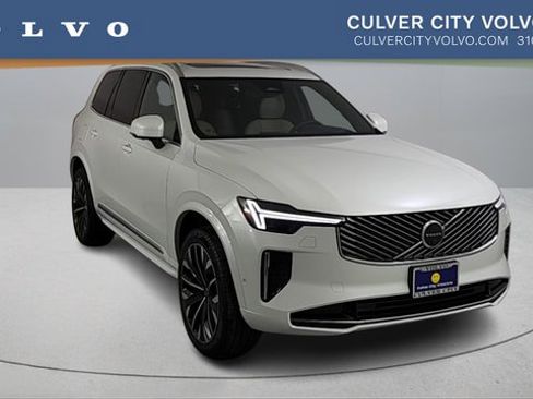 Certified 2026 Volvo XC90 B6 Ultra w/ Protection Package AWD/4WD image 1