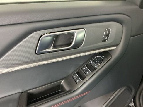 New 2026 Ford Explorer ST-Line w/ ST-Line Street Pack AWD/4WD image 15