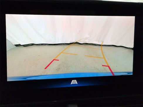 Used 2024 Chevrolet Trax RS w/ Sunroof Package image 31