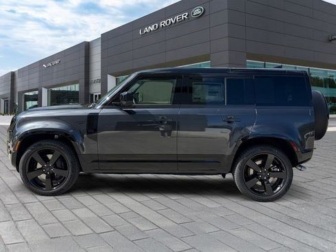 New 2026 Land Rover Defender 110 X-Dynamic SE AWD/4WD image 2