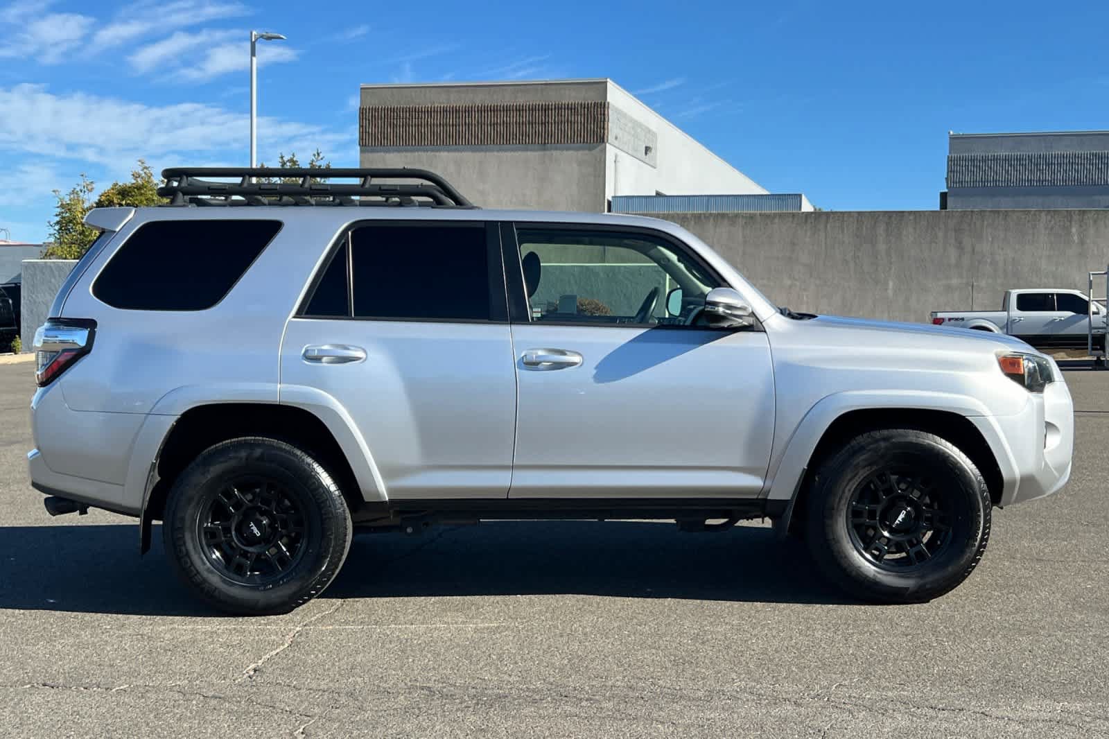 Certified 2017 Toyota 4Runner SR5 Premium w/ Preferred Accessory Package RWD image 6