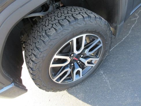 Certified 2021 GMC Sierra 1500 AT4 AWD/4WD image 15
