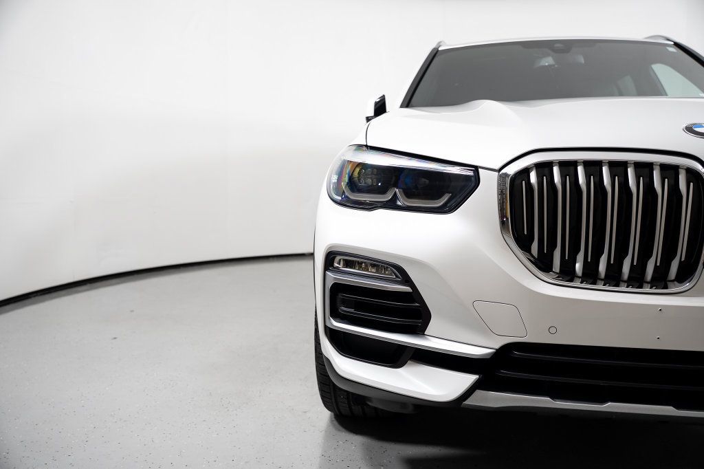 Used 2020 BMW X5 xDrive40i w/ Convenience Package AWD/4WD image 18