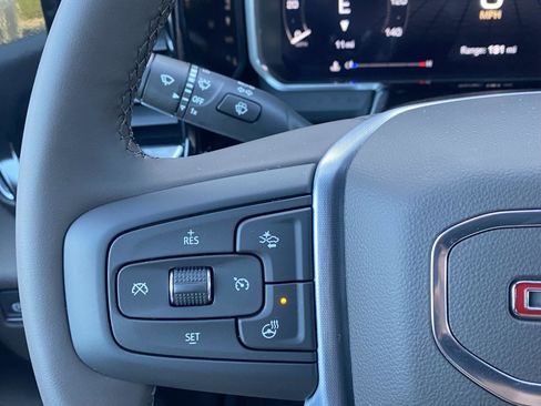 New 2026 GMC Sierra 2500 SLT image 14