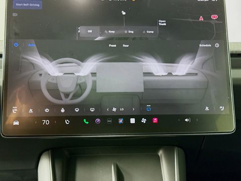 Used 2026 Tesla Model Y 2WD image 15