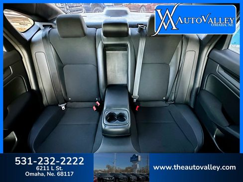 Used 2025 Honda Civic Sport image 32