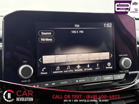 Used 2025 Nissan Pathfinder SV AWD/4WD image 35
