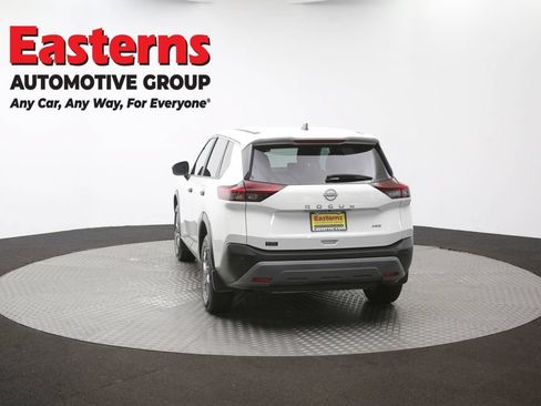 Used 2023 Nissan Rogue S AWD/4WD image 38