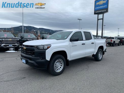 New 2026 Chevrolet Colorado W/T w/ Advanced Trailering Package AWD/4WD image 3
