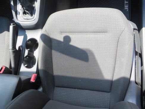 Used 2016 Volkswagen Jetta S FWD image 40