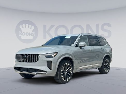 New 2026 Volvo XC90 T8 Plus w/ Protection Package Premier AWD/4WD image 1
